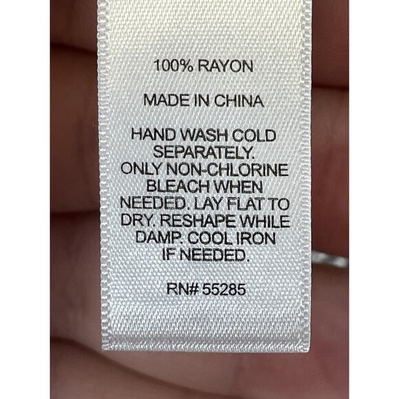 Express Sweater Womens Medium Taupe Open Knit 3/4 Sleeve High Low Hem Rayon - Picture 7 of 8